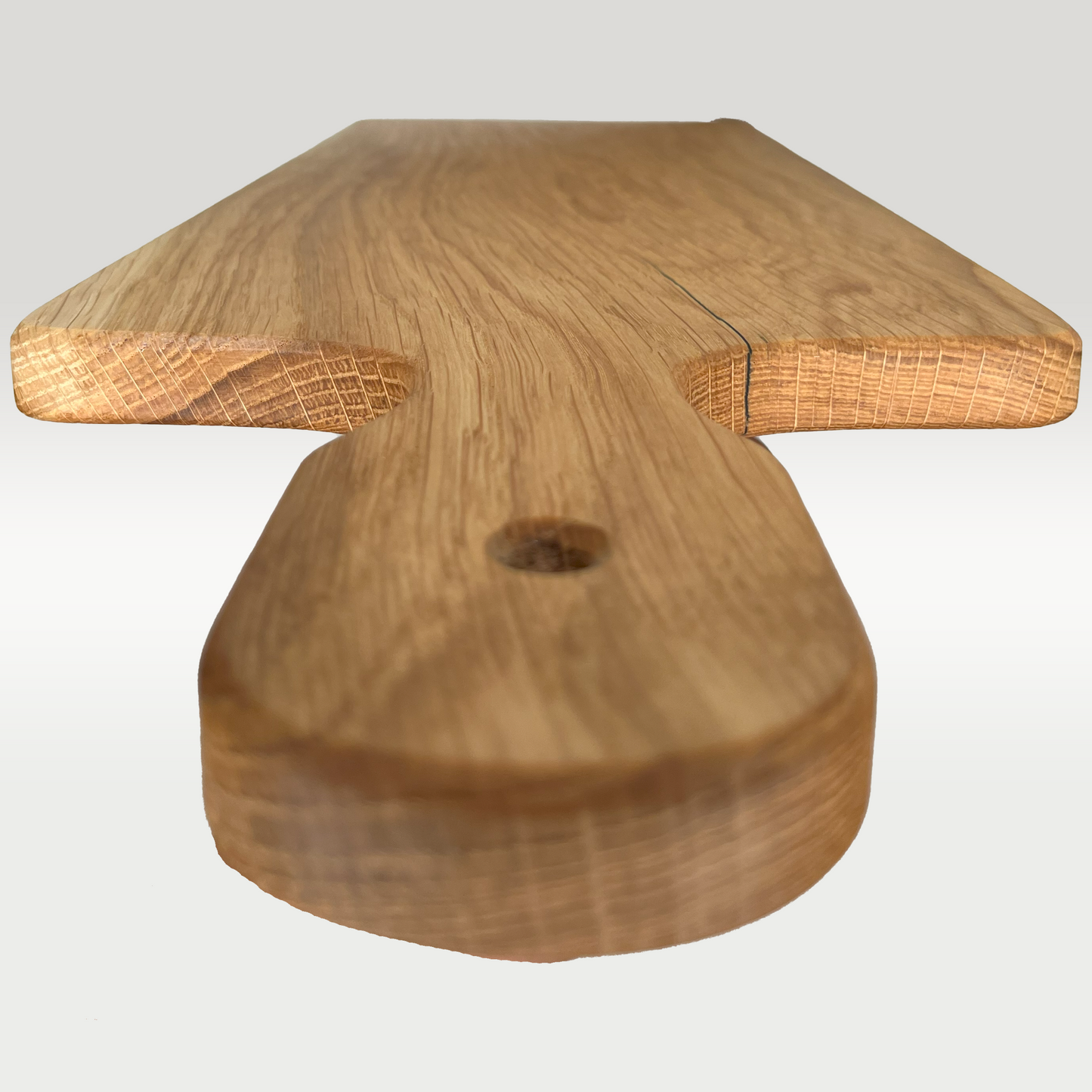 Servierbrett aus Eiche mit Wendlandsonne Intarsie aus Padauk